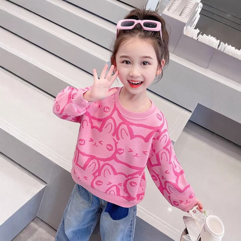 Girls' Sweatshirt for Young Children, Spring and Autumn 2026 New Stylish and Fashionable Long-Sleeve Loose Top for Toddlers