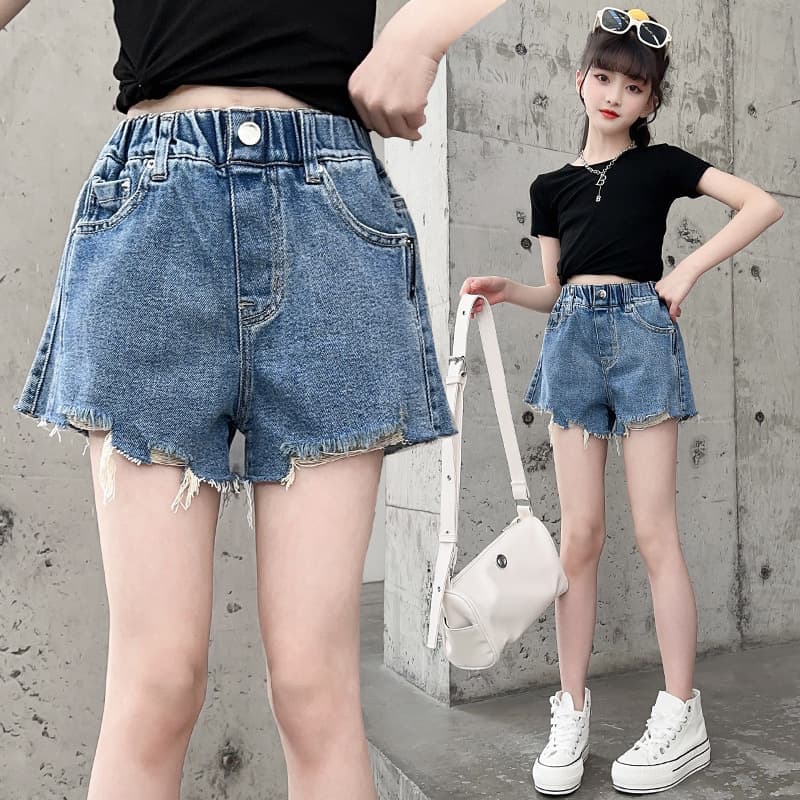 Girls' Summer Denim Shorts 2024 New Summer Internet Hot Thin Fashionable Western Style Children's Loose Summer Pants