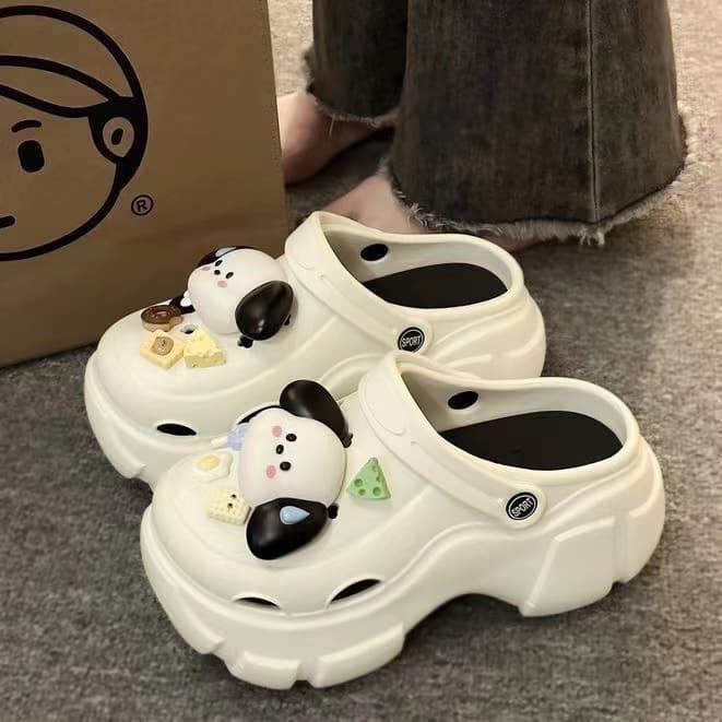 Baotou Clogs for Women 2025 Summer New Korean Fashion Student Cartoon Outdoor Ins Beach Clogs